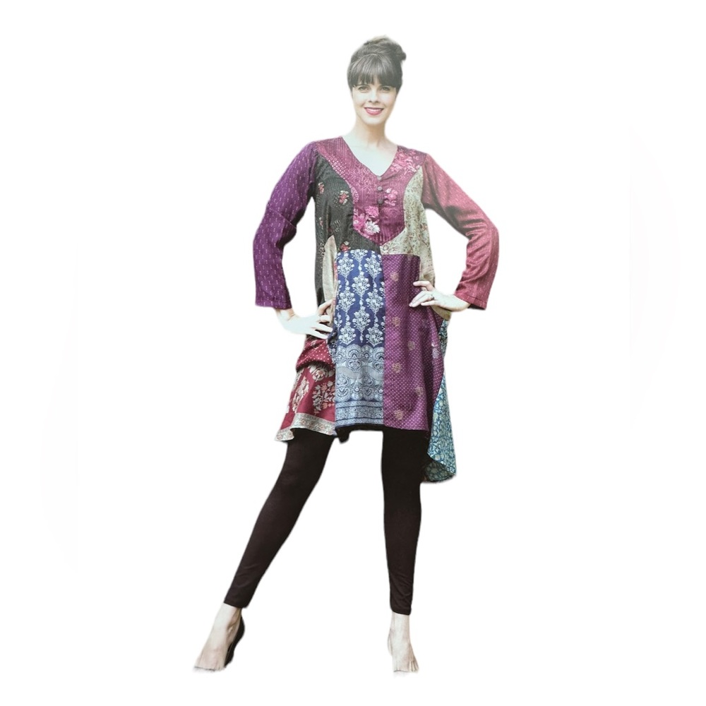 NWT. S/M Patchwork Tunic by Sacred Threads. BL/RD 12. 223513